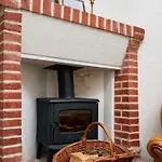 Maison De Charme - A 1 Min - Jardin Prive Порник