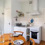 Maison De Charme - A 1 Min - Jardin Prive *