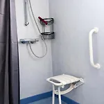 Maison De Charme - A 1 Min - Jardin Prive בית נופש פורניק