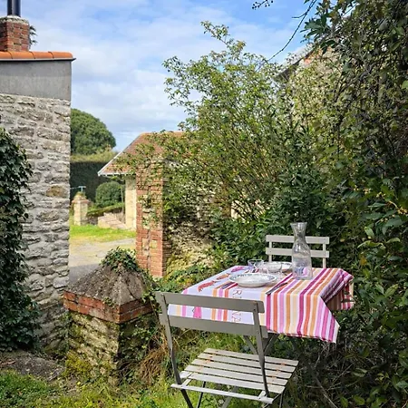 Maison De Charme - A 1 Min - Jardin Prive *