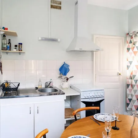 Tatil Evi Maison De Charme - A 1 Min - Jardin Prive Pornic