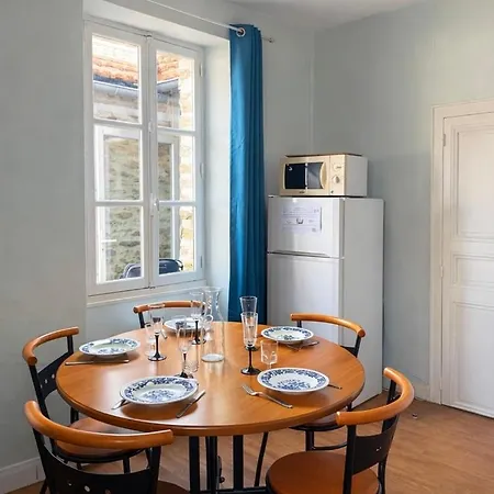 Tatil Evi Maison De Charme - A 1 Min - Jardin Prive Pornic
