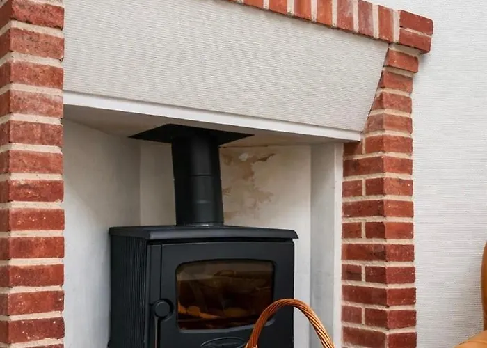 Maison De Charme - A 1 Min - Jardin Prive Pornic