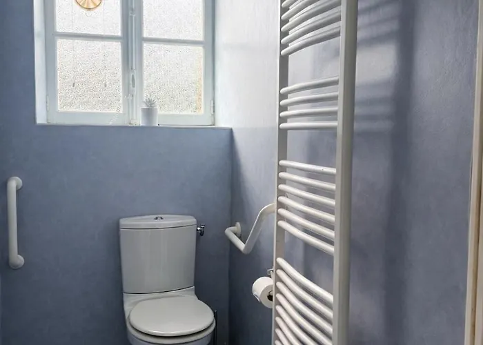 Maison De Charme - A 1 Min - Jardin Prive Holiday home *